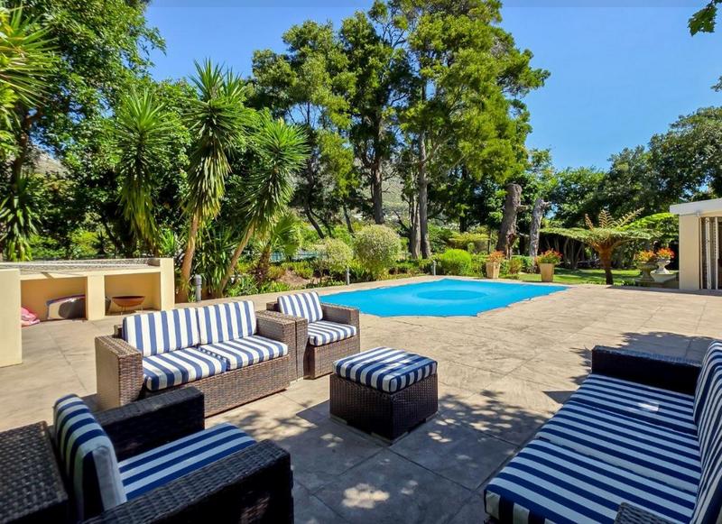 6 Bedroom Property for Sale in Hout Bay Western Cape